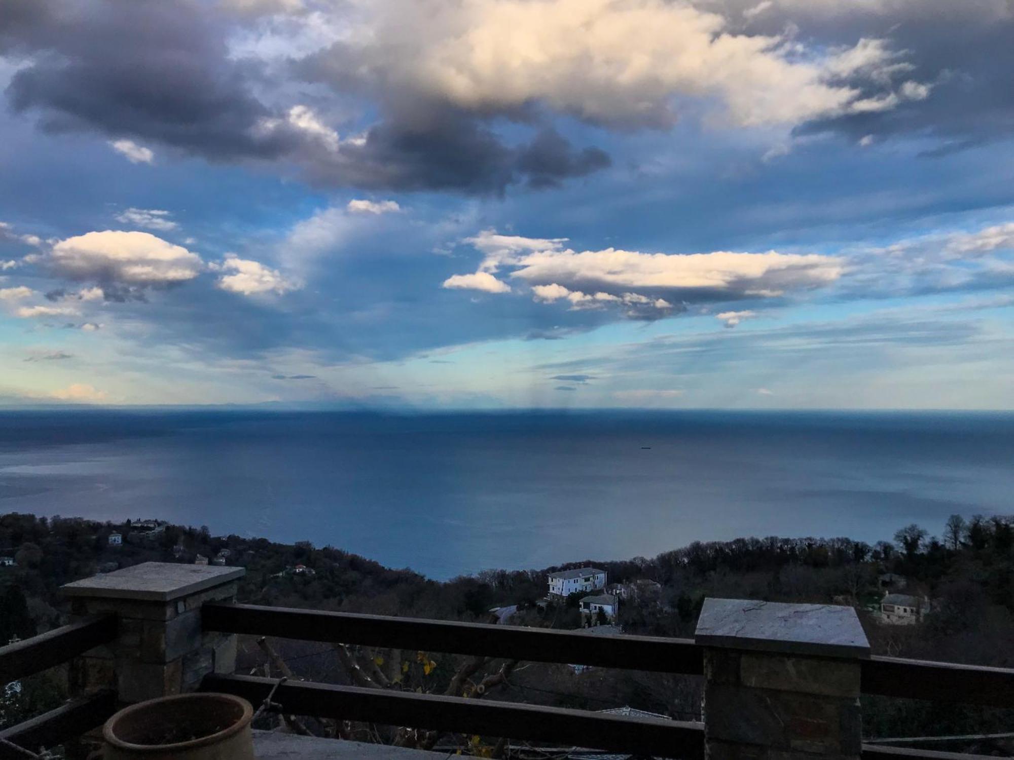 Θαλλώ Luxurious Villa Tsagkarada Buitenkant foto